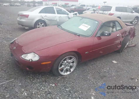 2001 Jaguar Xk8 из США, поврежденный, VIN SAJDA42C11NA17802